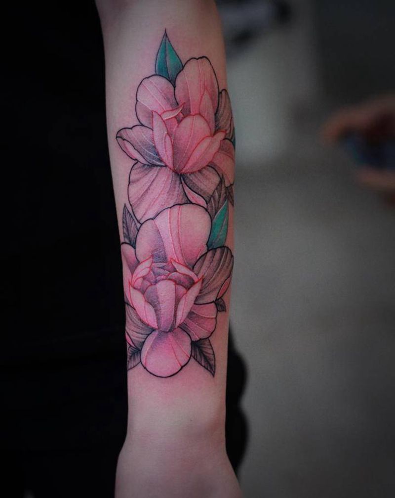 素花纹身图片_手部纹身图案