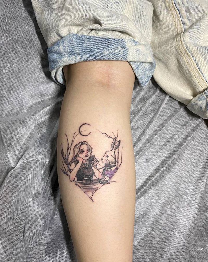 ！纹身图片_腿部点刺纹身图案