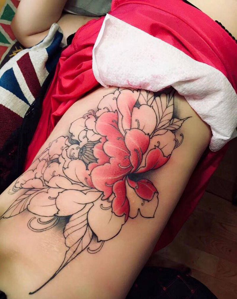 大牡丹未完待续纹身图片_腹部纹身图案