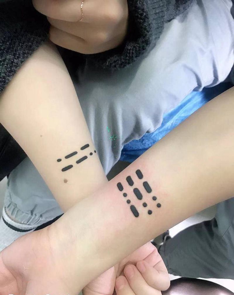 摩斯密码纹身图片_手臂纹身图案