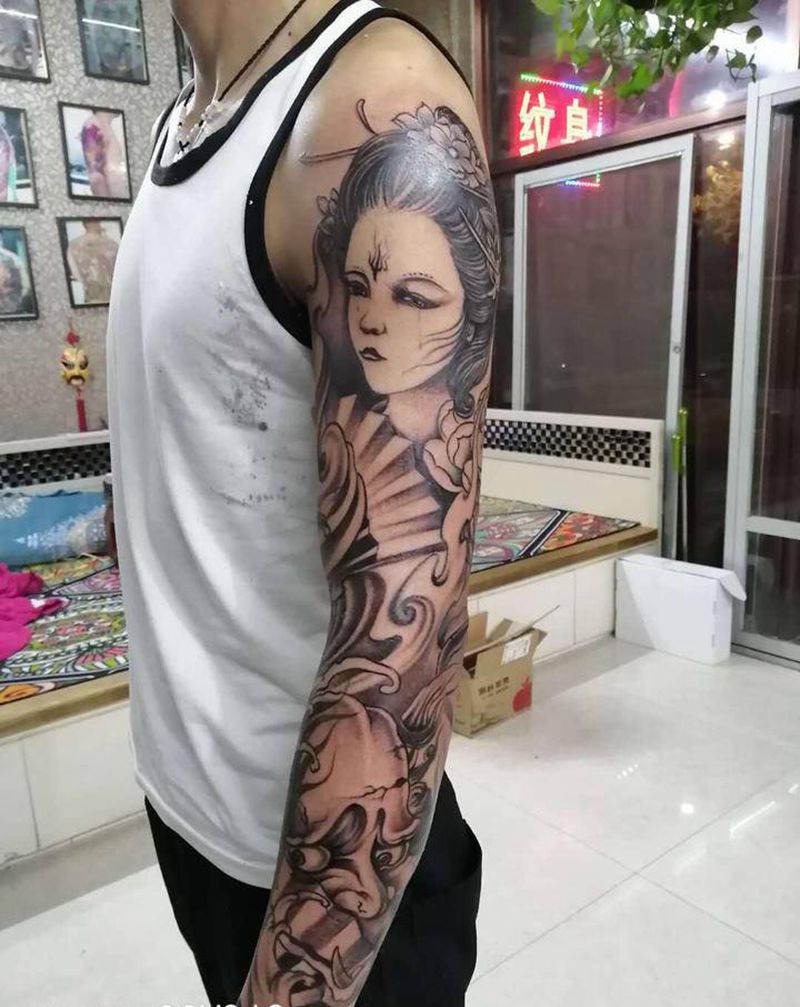 花臂纹身图片_手臂纹身图案