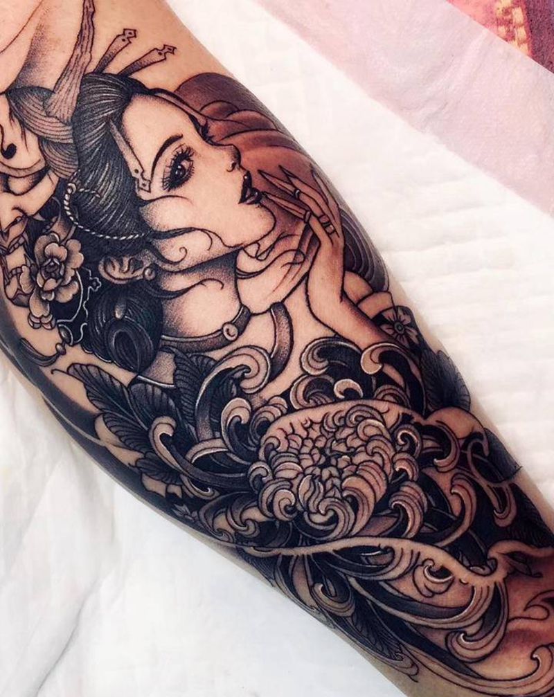 艺妓纹身图片_腿部纹身图案