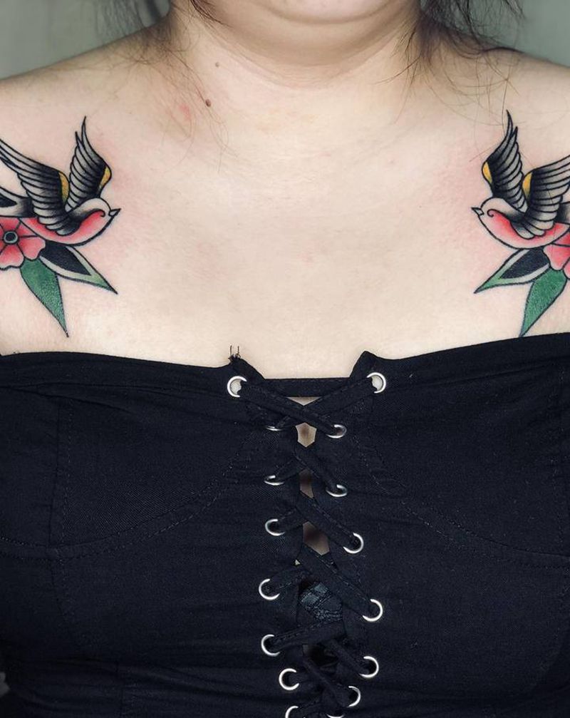 oldschool燕子纹身图片_肩部Old School纹身图案