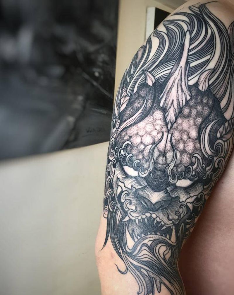 貔貅纹身图片_手臂图腾点刺纹身图案