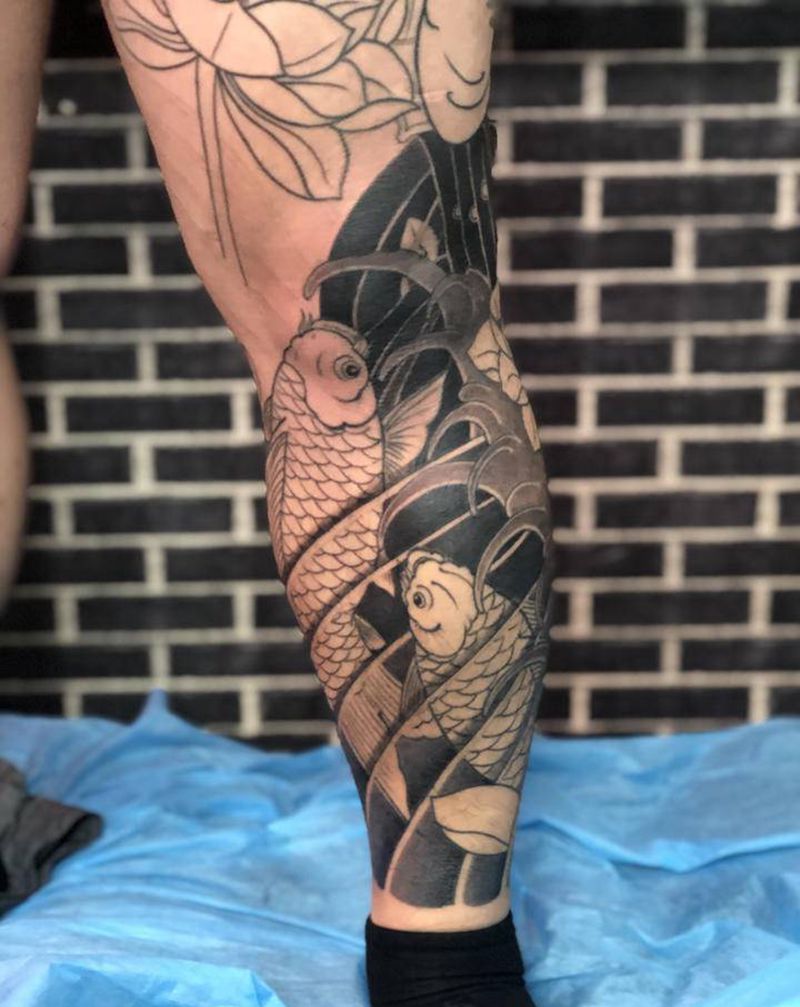 包腿不动冥王部分纹身图片_腿部老传统日式花腿不动冥王纹身图案