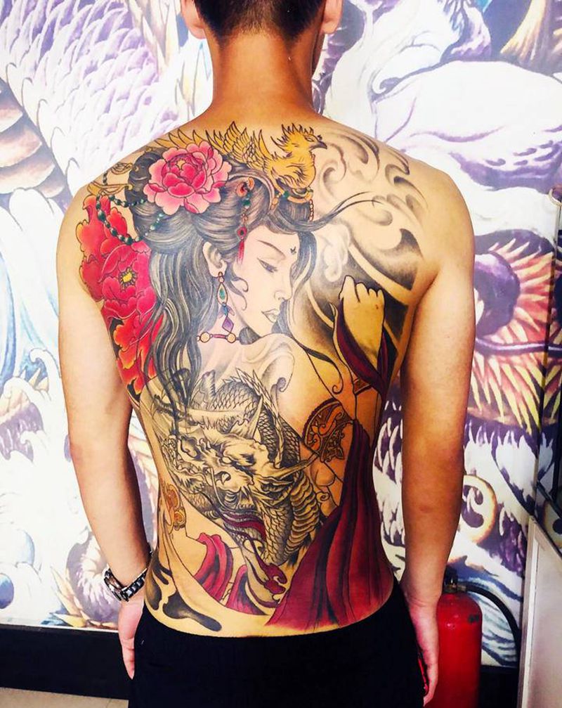 艺妓纹身图片_腿部纹身图案