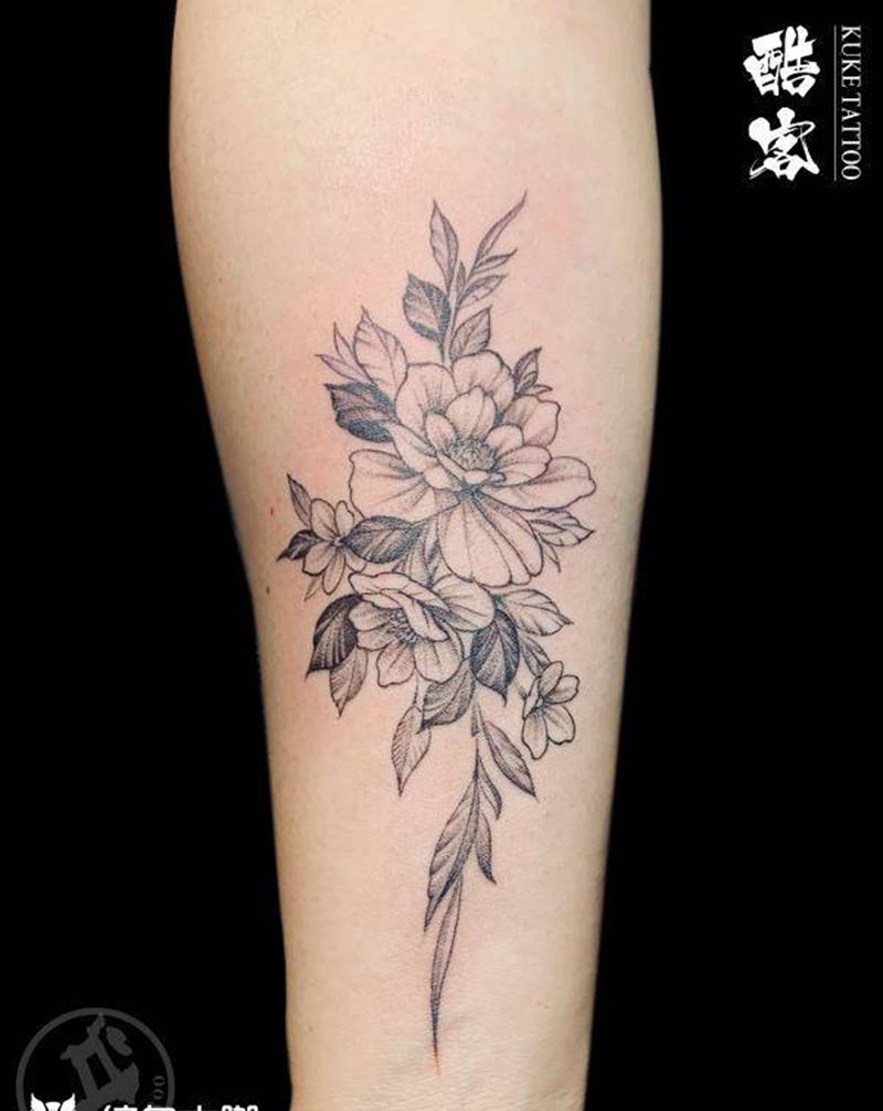 素花纹身图片_点刺纹身图案