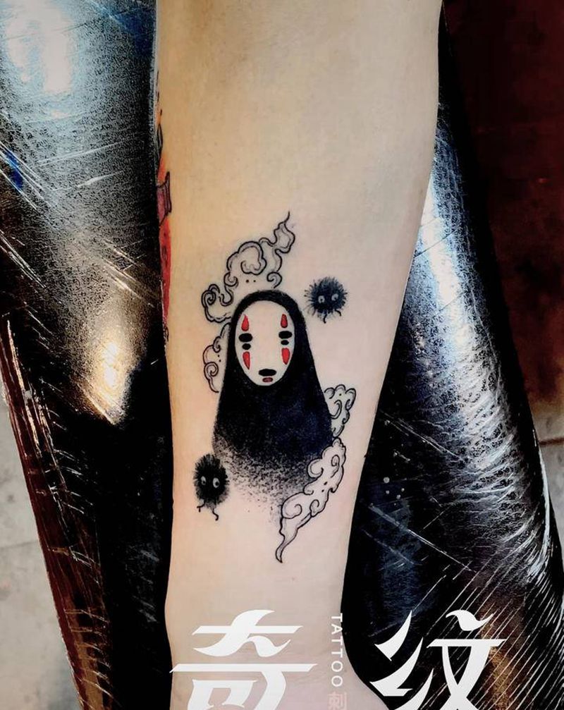 无脸男纹身图片_手臂点刺New School纹身图案