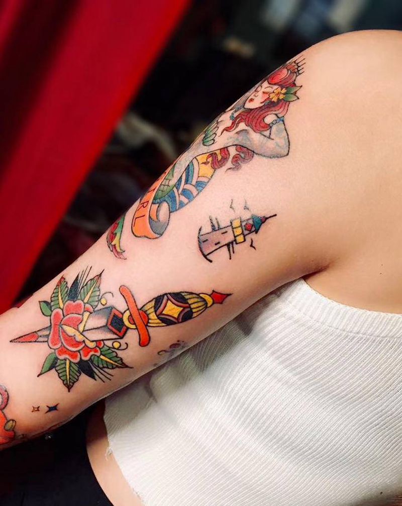 彩色花臂纹身图片_手臂纹身图案