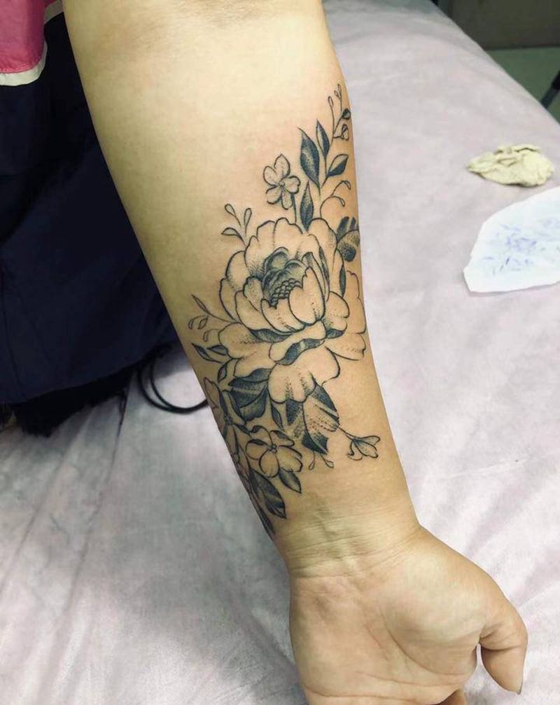 素花纹身图片_手臂纹身图案