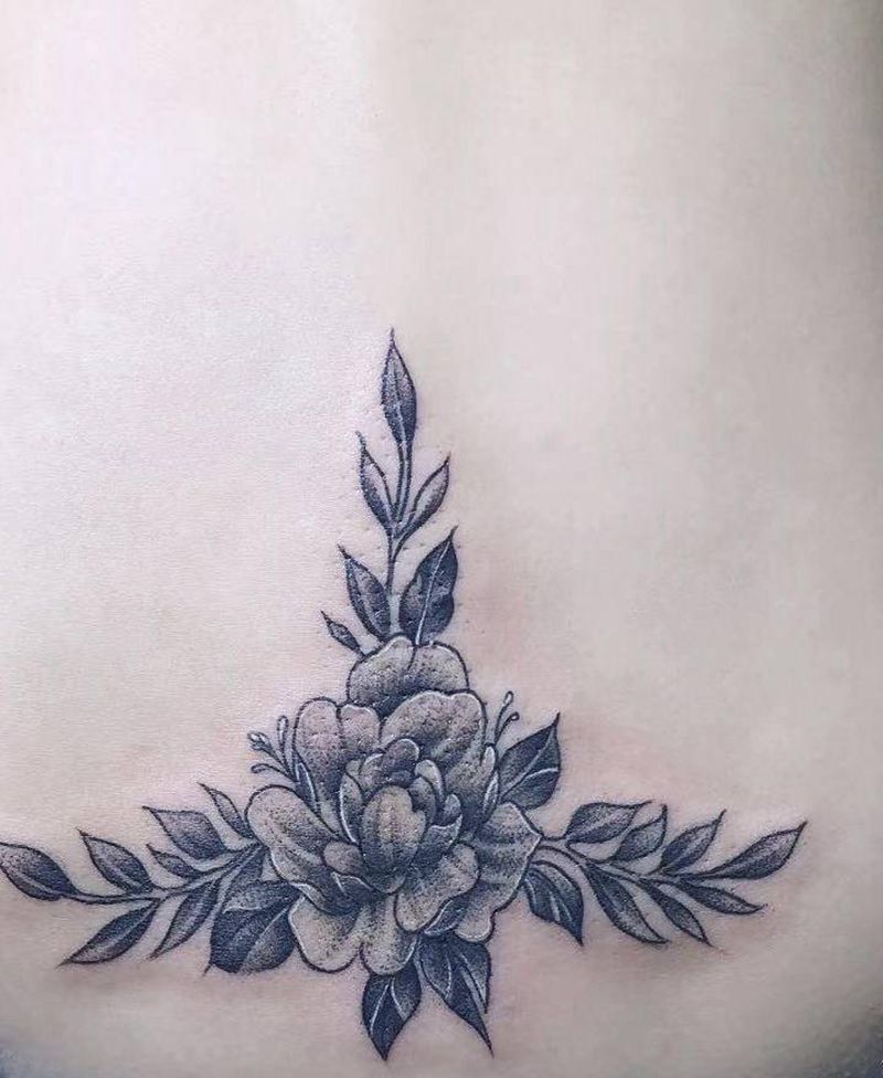 素花纹身图片_腰部纹身图案