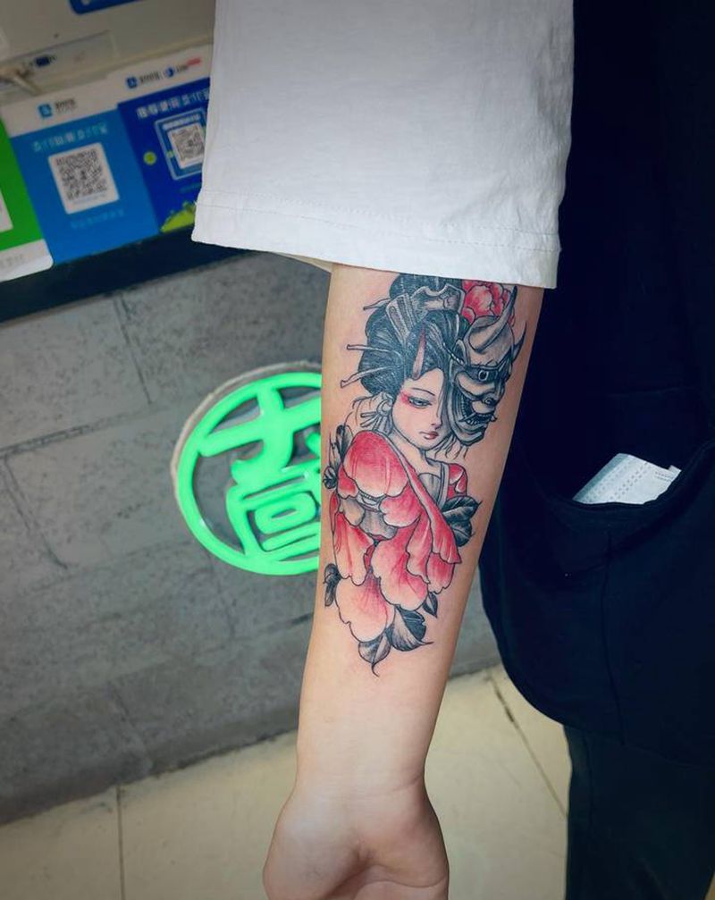 艺妓纹身图片_手部新传统纹身图案