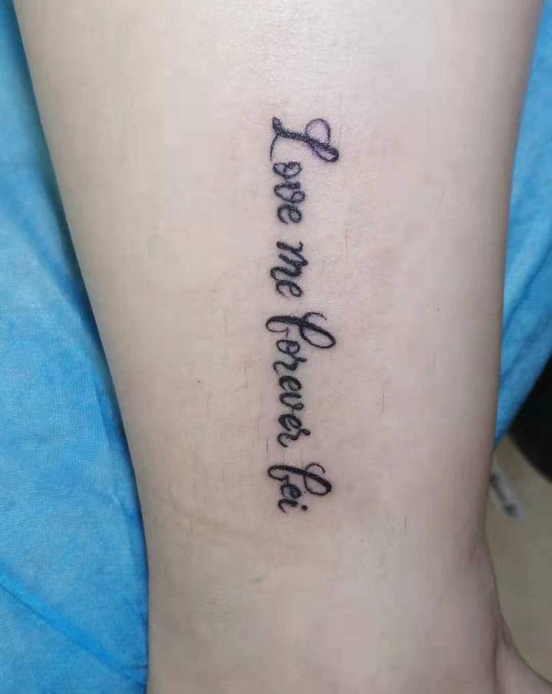 英文纹身图片_腿部纹身图案