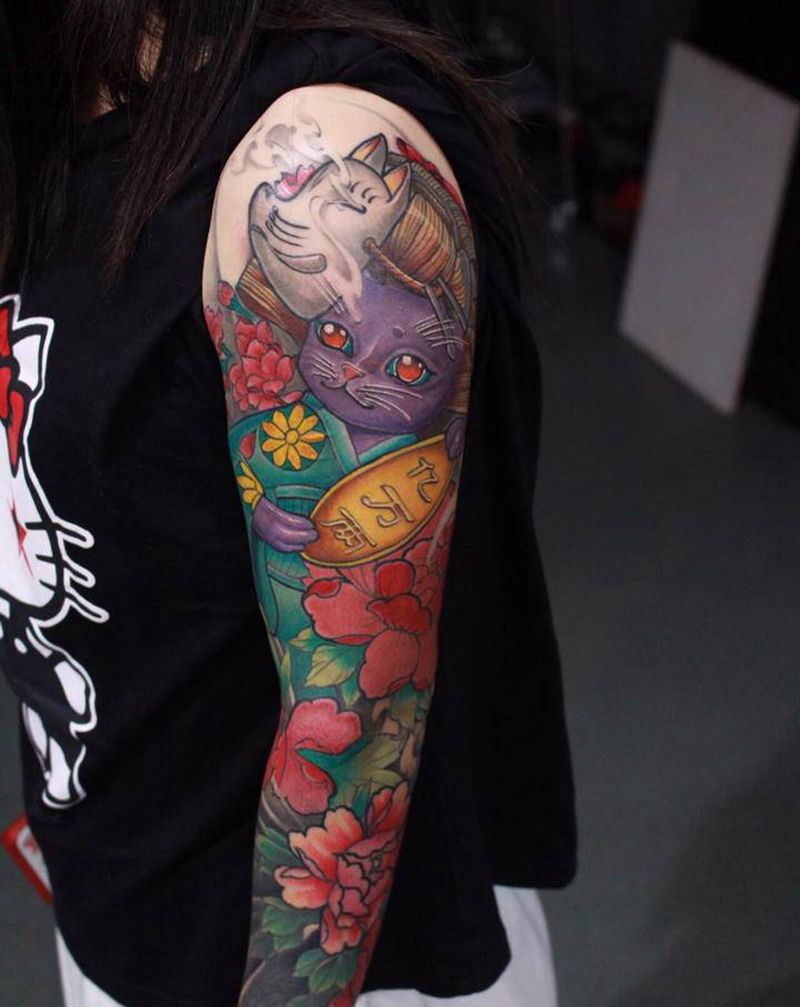 花臂作品 招财猫纹身图片_手臂新传统纹身图案
