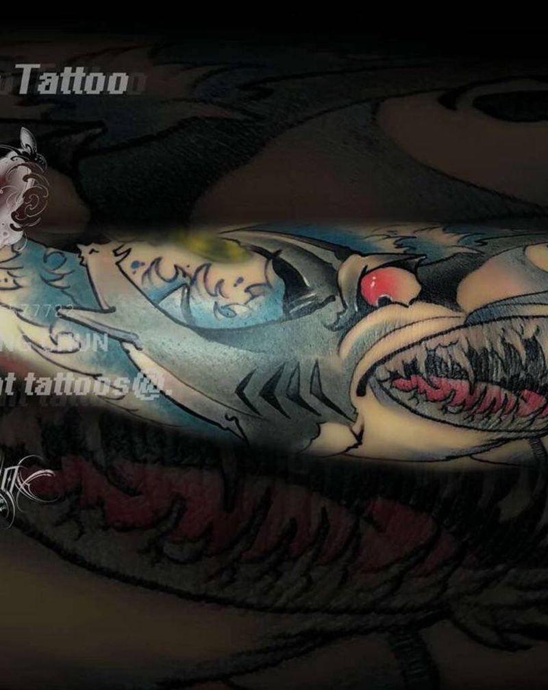 爆肘new school纹身图片_手臂New School纹身图案