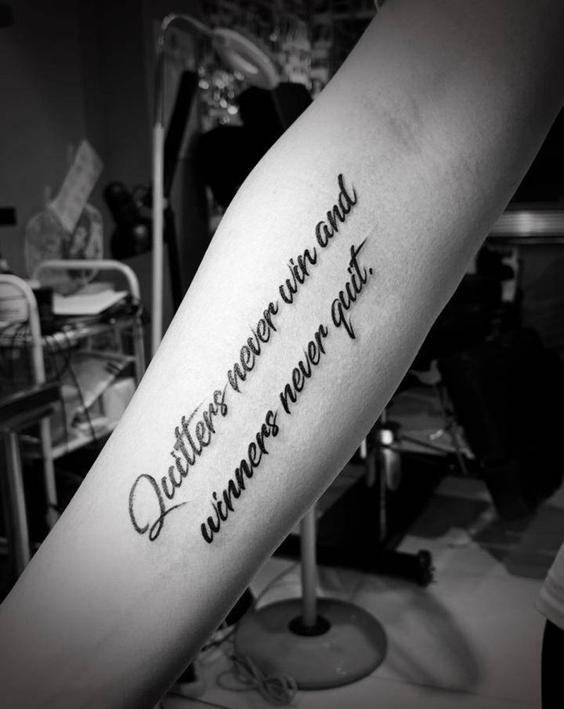 字母纹身图片_手臂图腾纹身图案