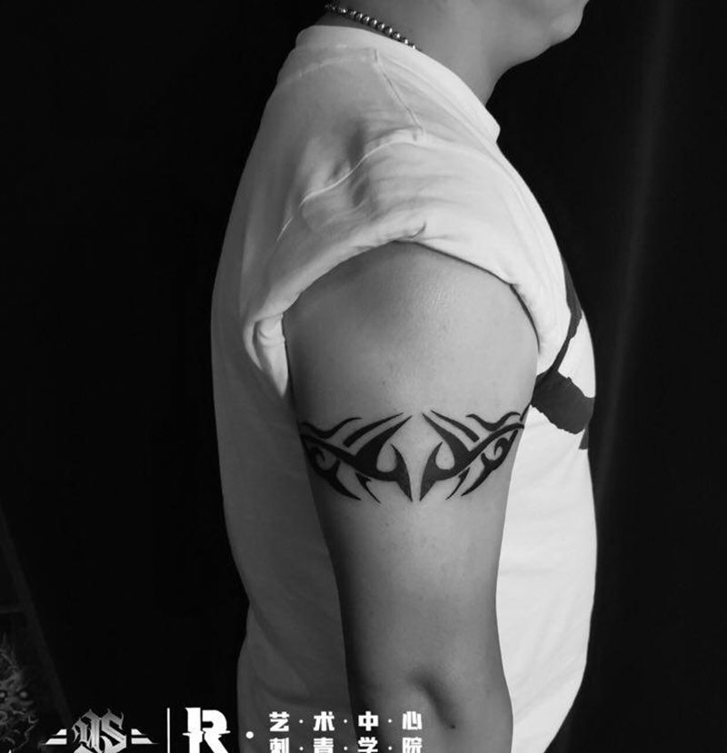 店内作品纹身图片_肩部纹身图案