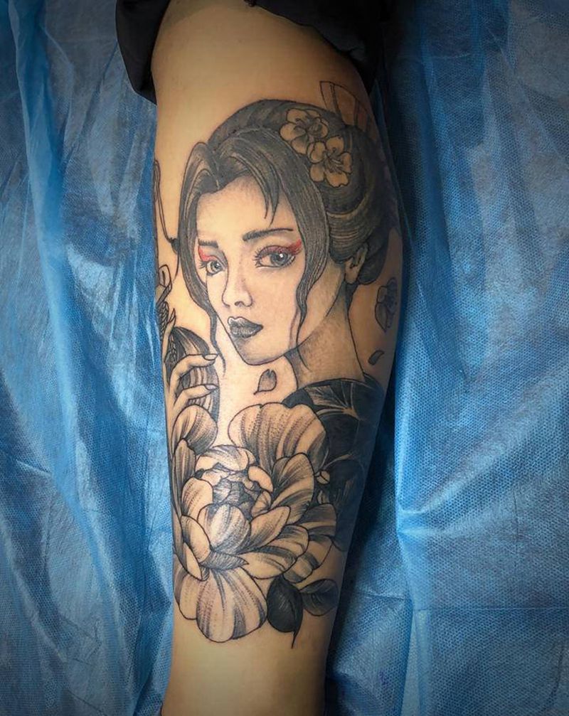 艺妓纹身图片_腿部新传统纹身图案