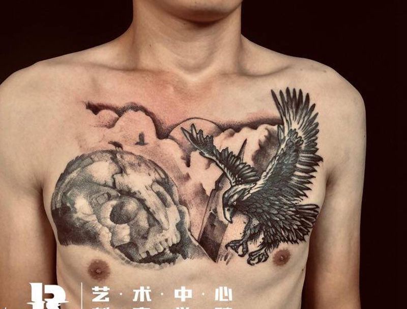 店内作品纹身图片_胸部纹身图案