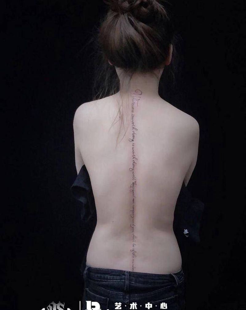店内作品纹身图片_背部纹身图案