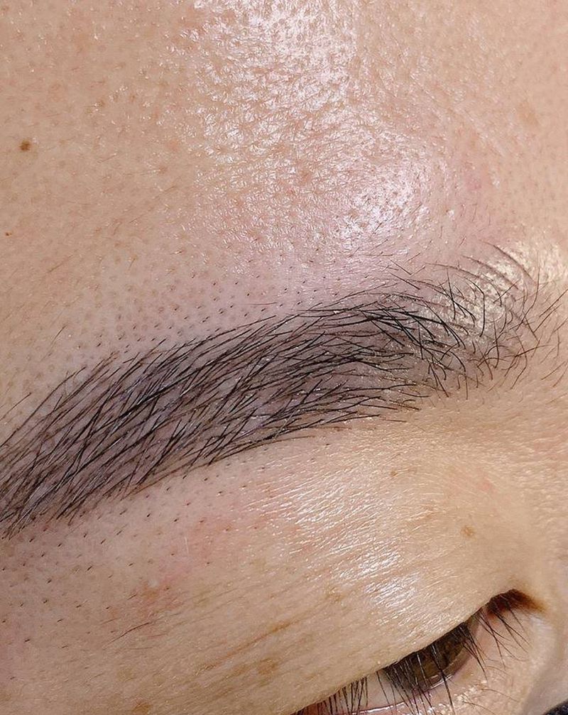 男士仿真开运眉纹身图片_眉纹身图案