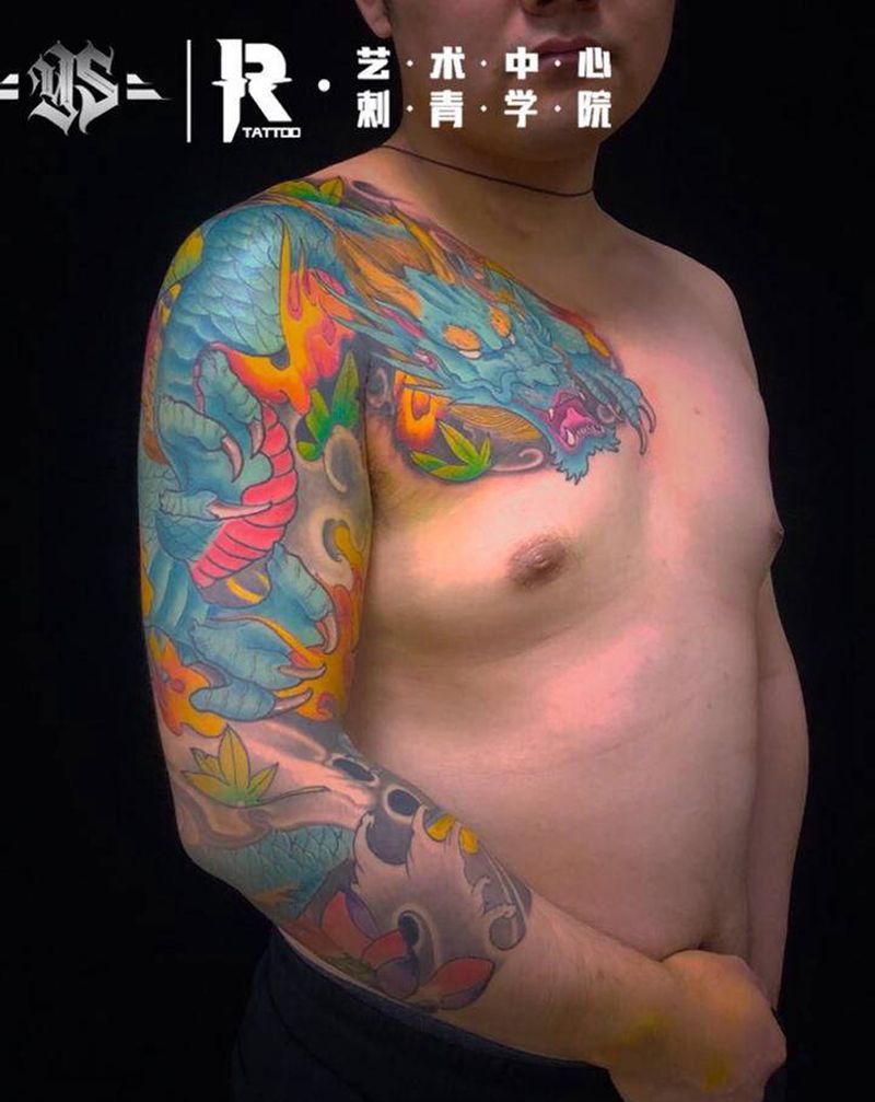 半甲龙纹身图片_手臂纹身图案