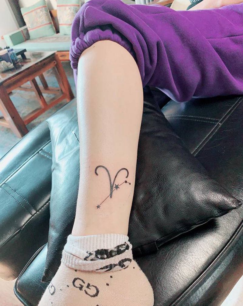 星座♈️纹身图片_腿部脚部纹身图案