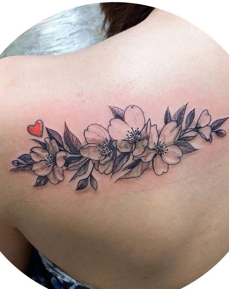 素花遮盖纹身图片_肩部纹身图案