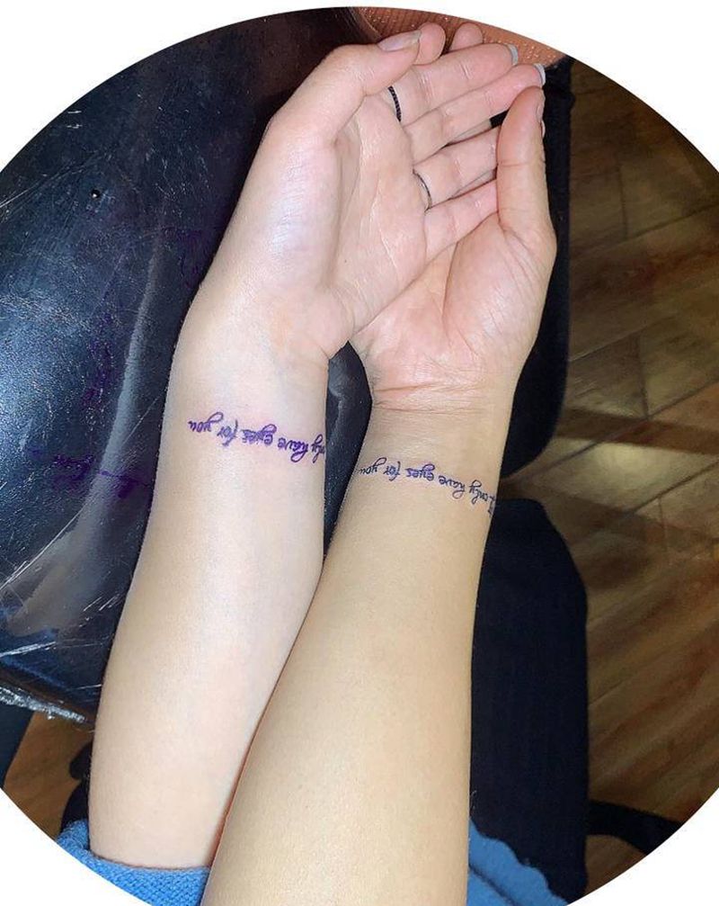 字母纹身图片_手部手臂纹身图案