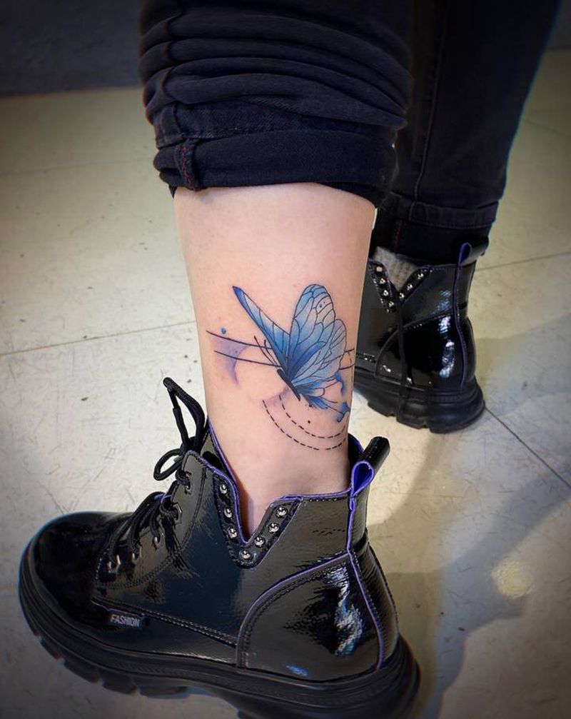 蝴蝶纹身图片_腿部水彩纹身图案