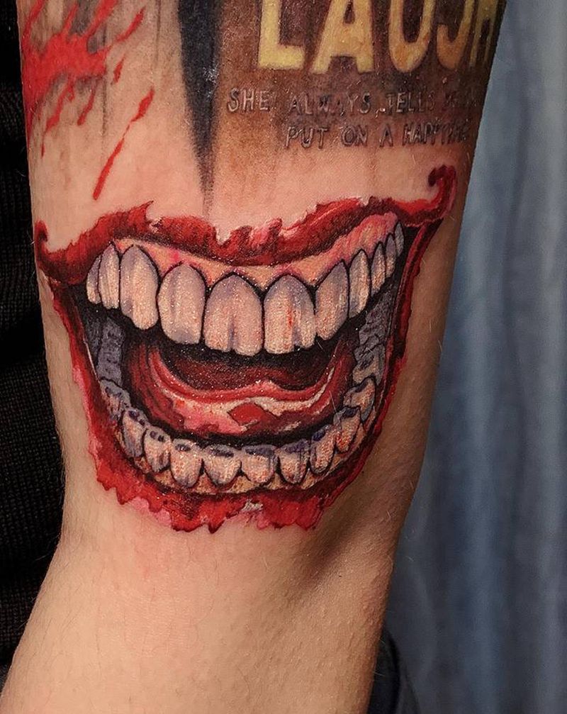 小丑的嘴纹身图片_手臂欧美写实New School纹身图案