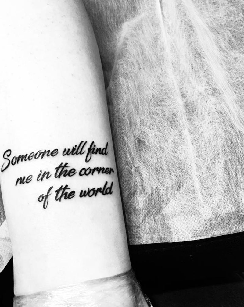 字母纹身图片_腿部图腾纹身图案