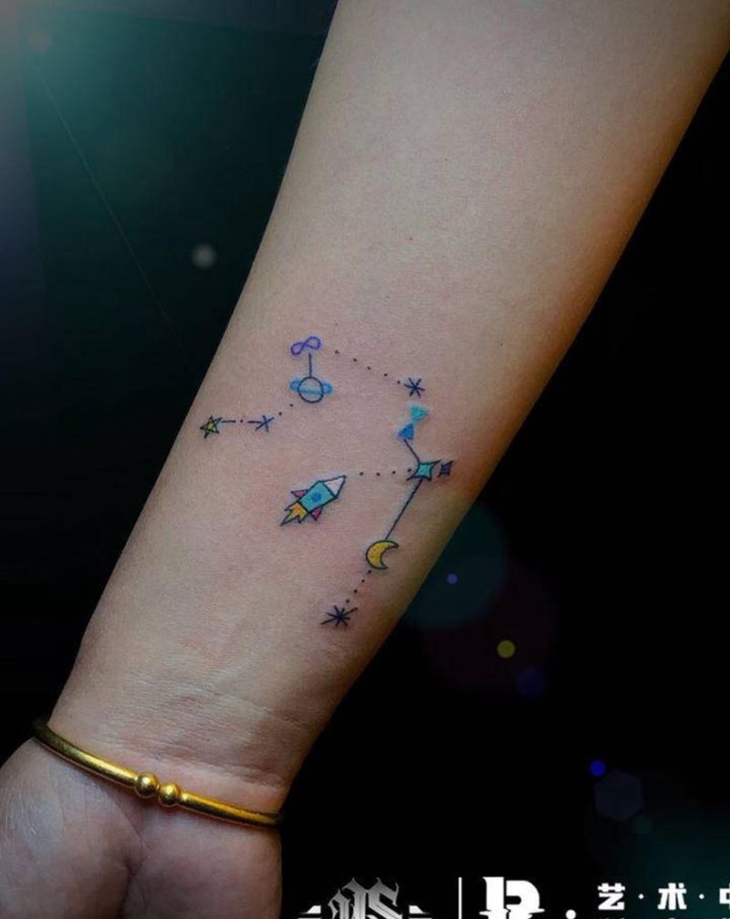 小清xin纹身图片_手臂胸部纹身图案