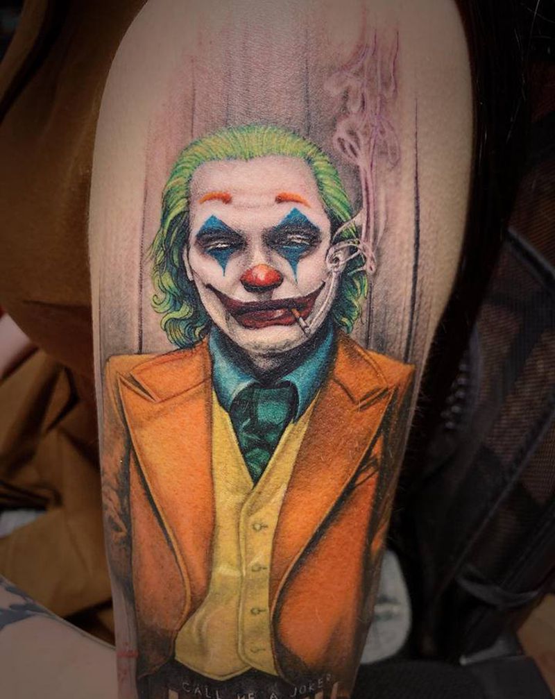 小丑臂纹身图片_手臂纹身图案