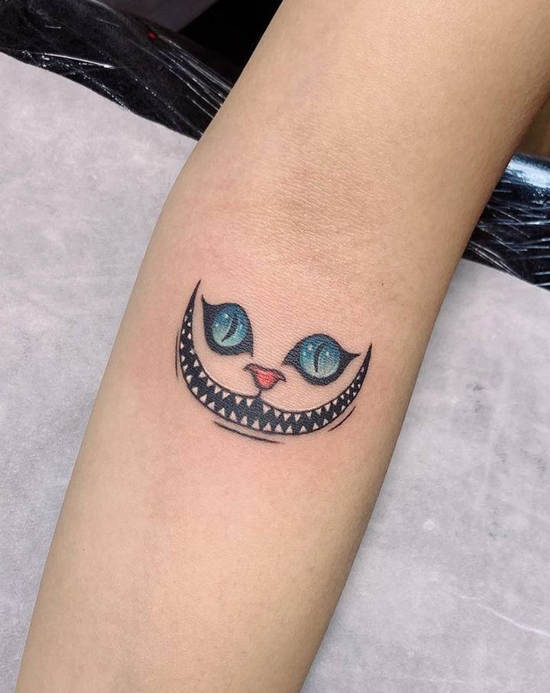 小怪兽纹身图片_手部Old SchoolNew School纹身图案