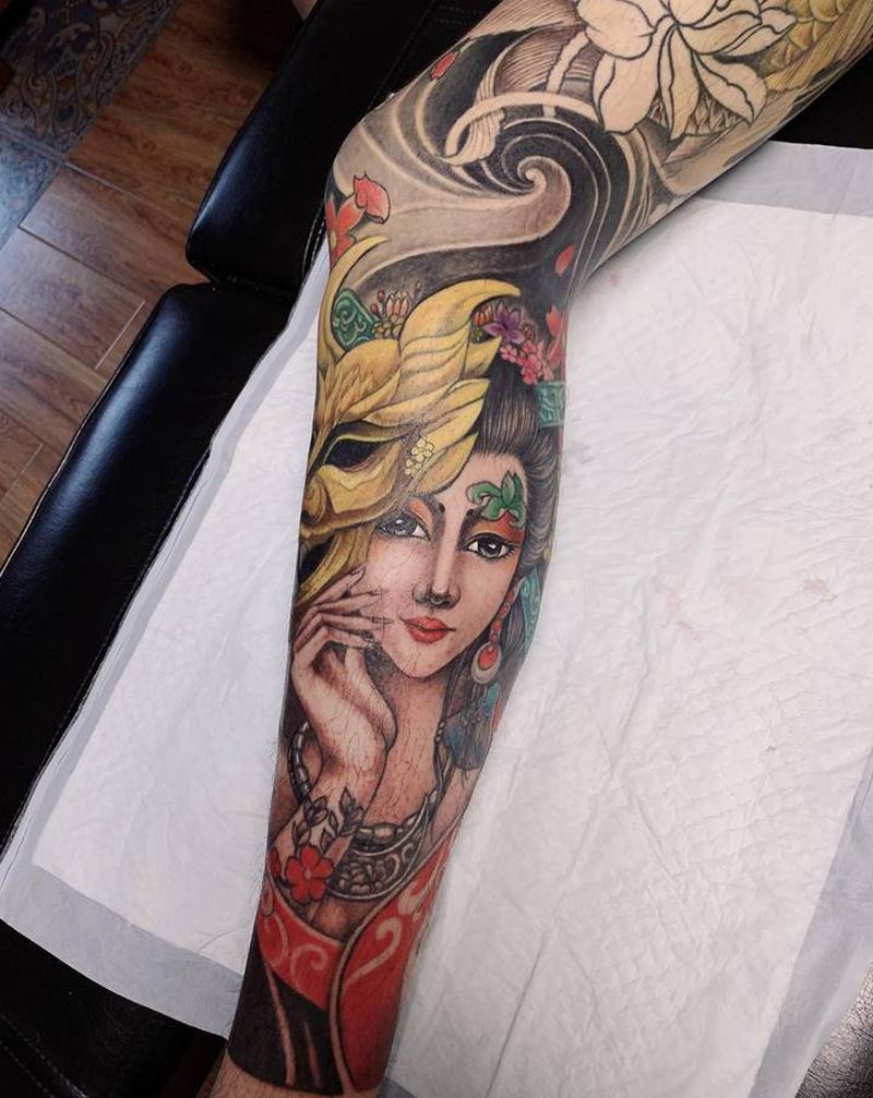 艺妓荷花鲤鱼纹身图片_腿部脚部新传统纹身图案