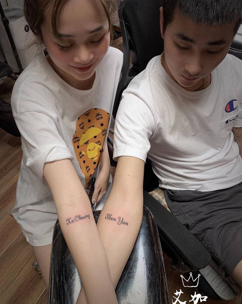 字母纹身纹身图片_手臂花体字纹身图案