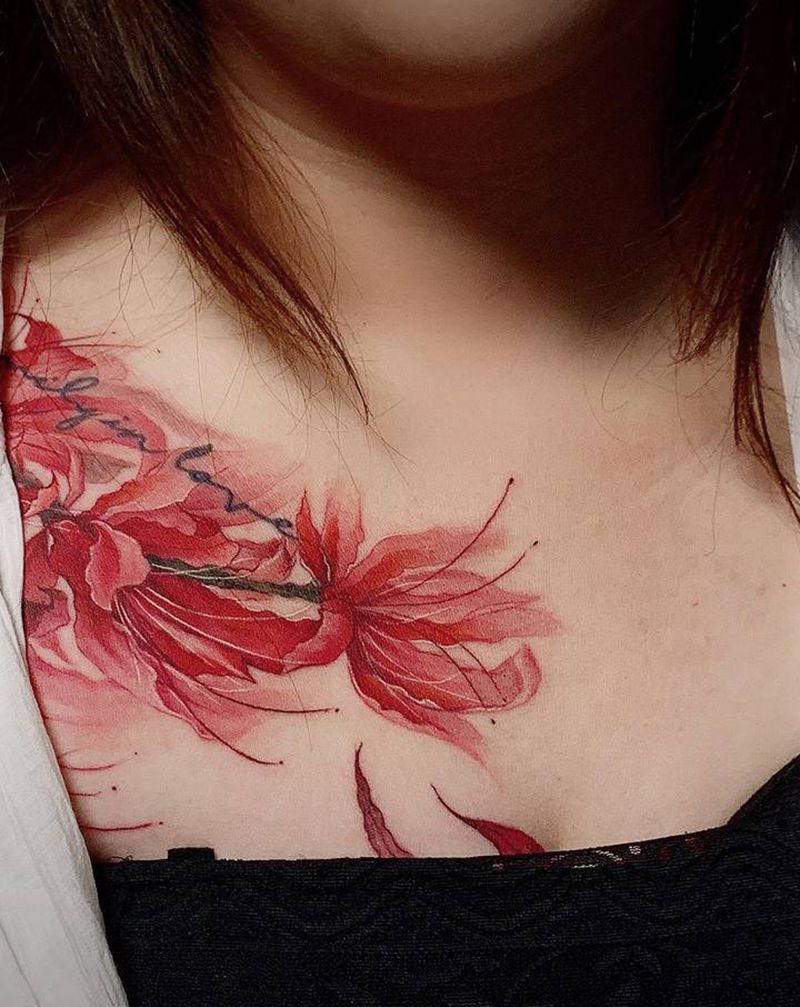 彼岸花纹身图片_肩部胸部新传统水彩纹身图案