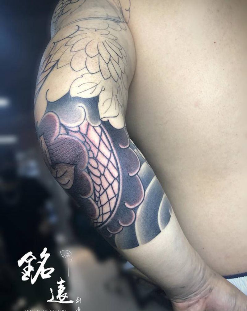 日式七分袖纹身图片_手臂老传统纹身图案