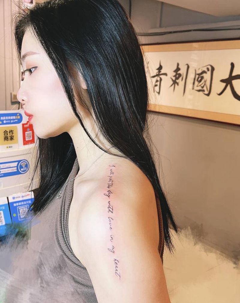 字纹身图片_肩部图腾纹身图案