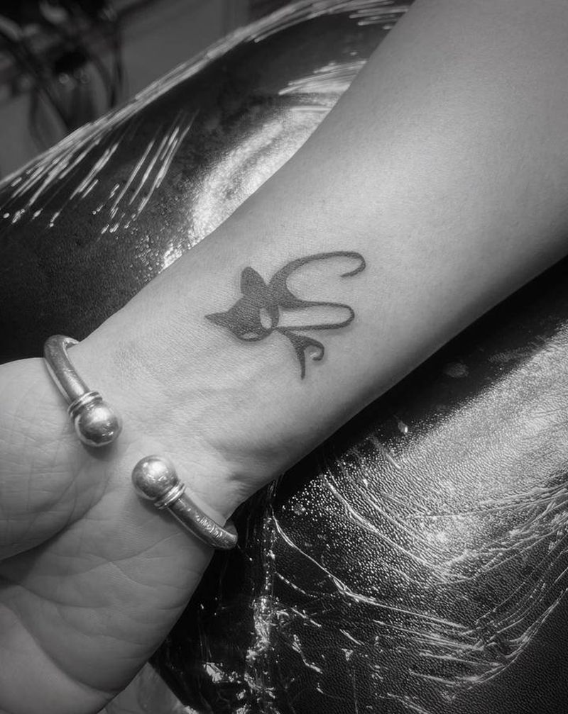 小图纹身图片_手部图腾纹身图案