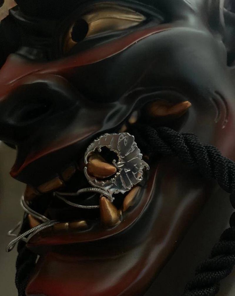 哥特项链买家秀纹身图片_花体字欧美写实纹身图案