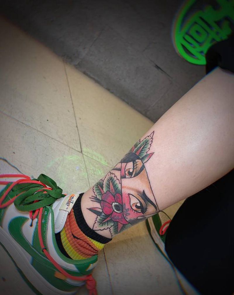 眼睛纹身图片_腿部Old School纹身图案