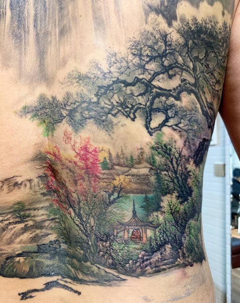 山水画纹身图片_背部水彩山水，老虎纹身图案