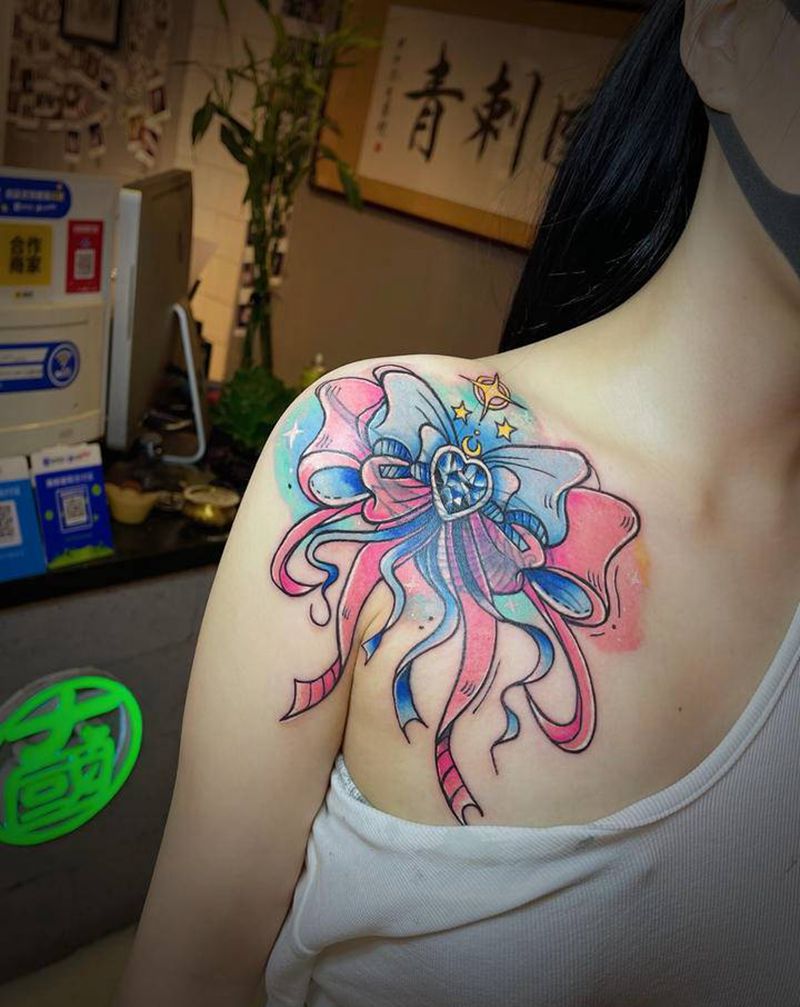 覆盖纹身图片_肩部水彩纹身图案