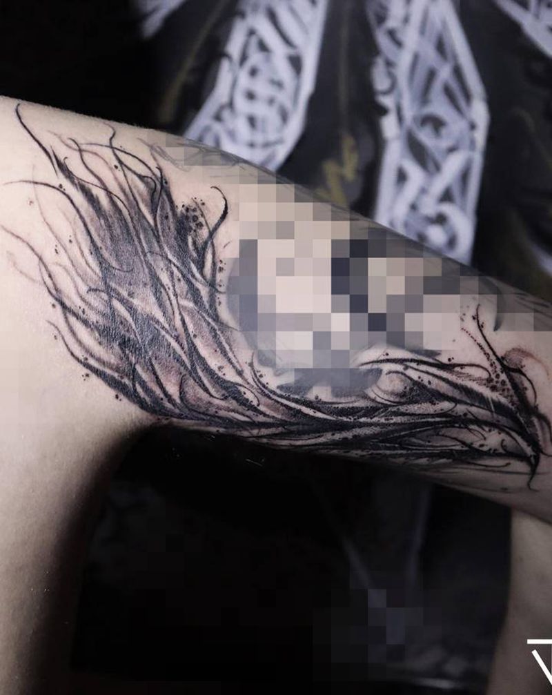 暗黑花体字纹身图片_手臂花体字纹身图案