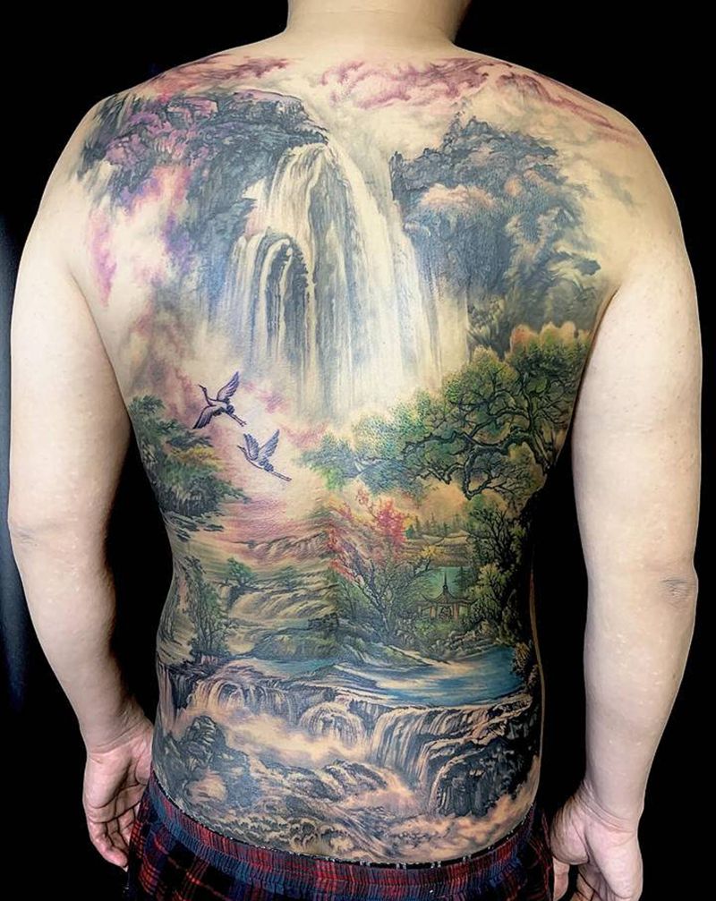 山水画老虎鹤纹身图片_背部水彩新传统纹身图案