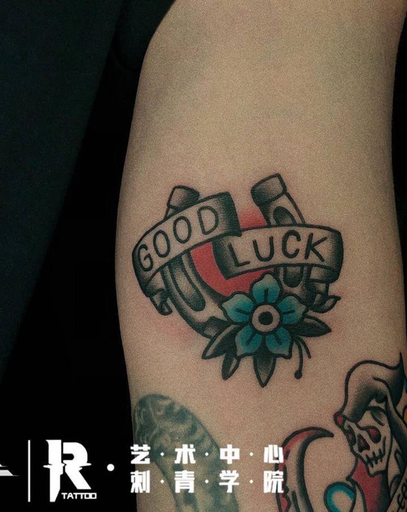 欧美小图纹身图片_手臂Old School纹身图案