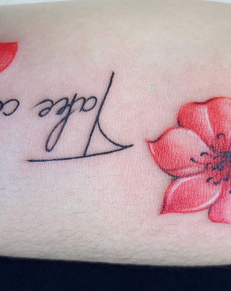 花字母纹身图片_手臂花体字纹身图案