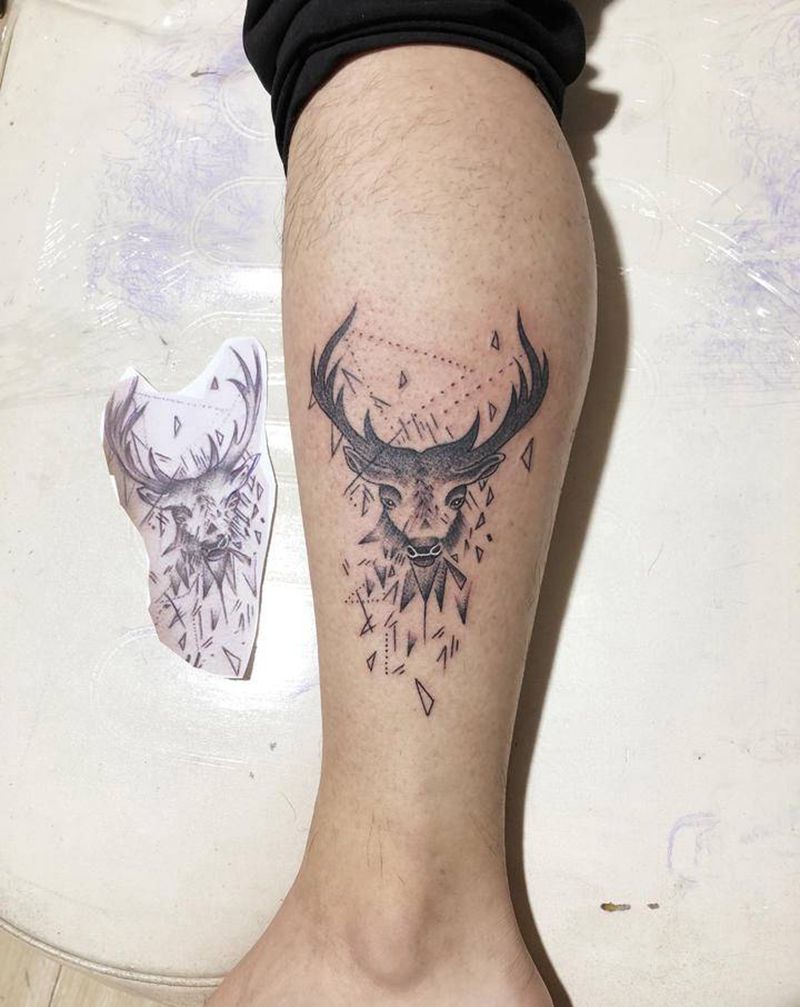 鹿纹身图片_脚部纹身图案